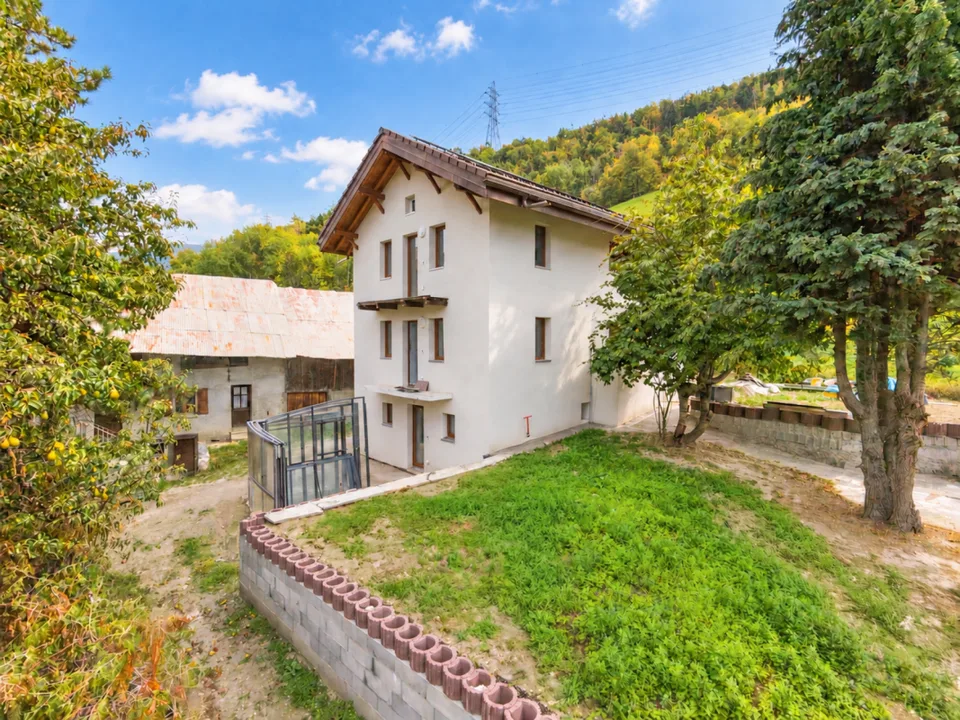 Immobile di rendita nuovo con rendita del 5,47 % - Sion / Turin-Salins – foto 2 di 35