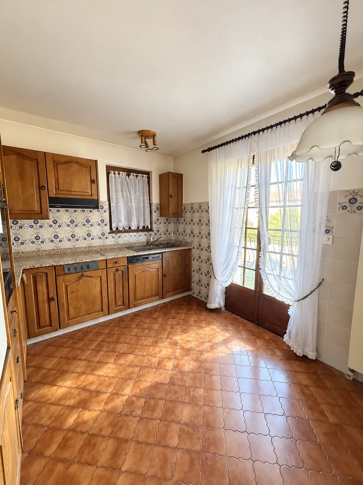 Haus im Dorfstil mit 7 Zimmern in Bramois – Foto 2 von 18