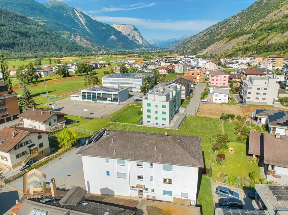 Emménager et se sentir chez soi : appartement spacieux de 3,5 pièces rénové – photo 12 sur 12