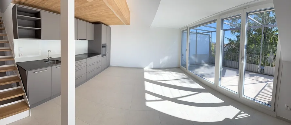 Elegante Maisonette-Dachwohnung mit Aussicht und Smart Home – Foto 2 von 13