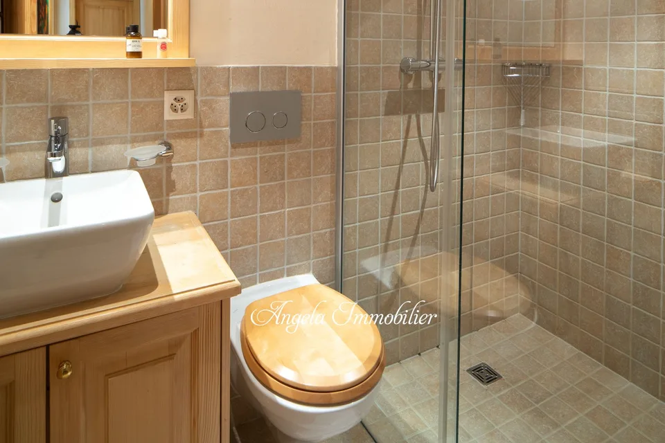 Les Asters – Resort Center : Seasonal Rental, CHF 6,000/Month (Ref. 2225) – Foto 12 von 18
