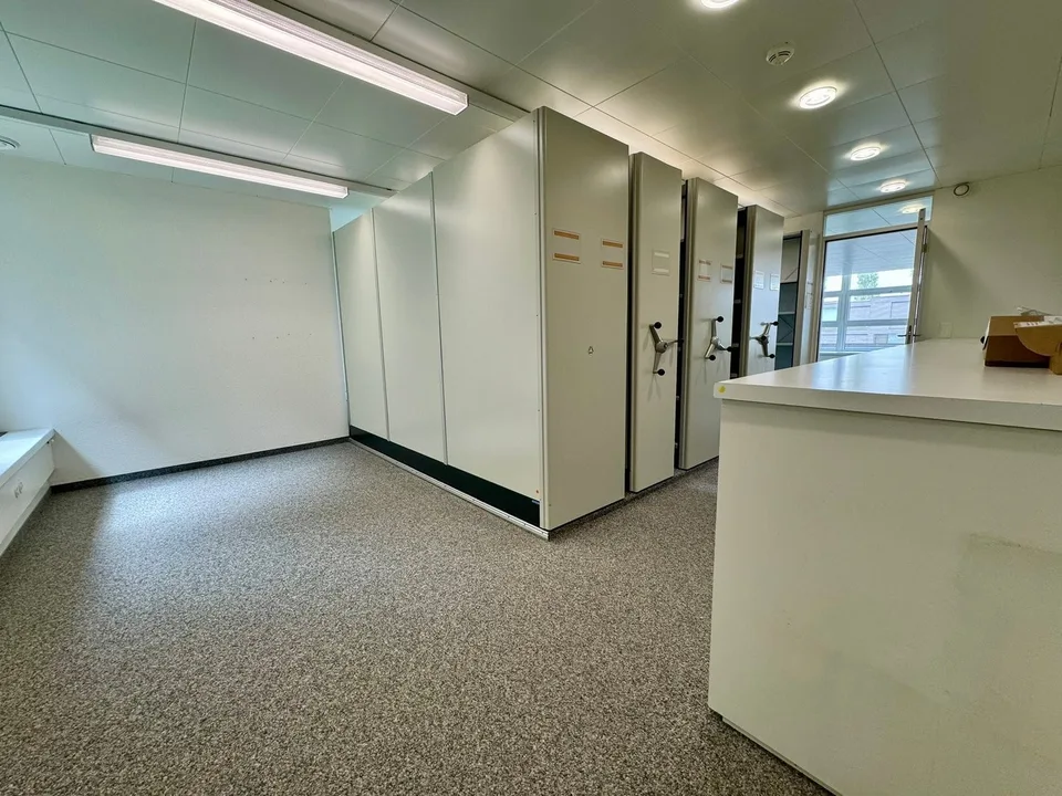 Attraktive Büroflächen mit Seesicht - befristet bis 31.12.2026 – Foto 8 von 11