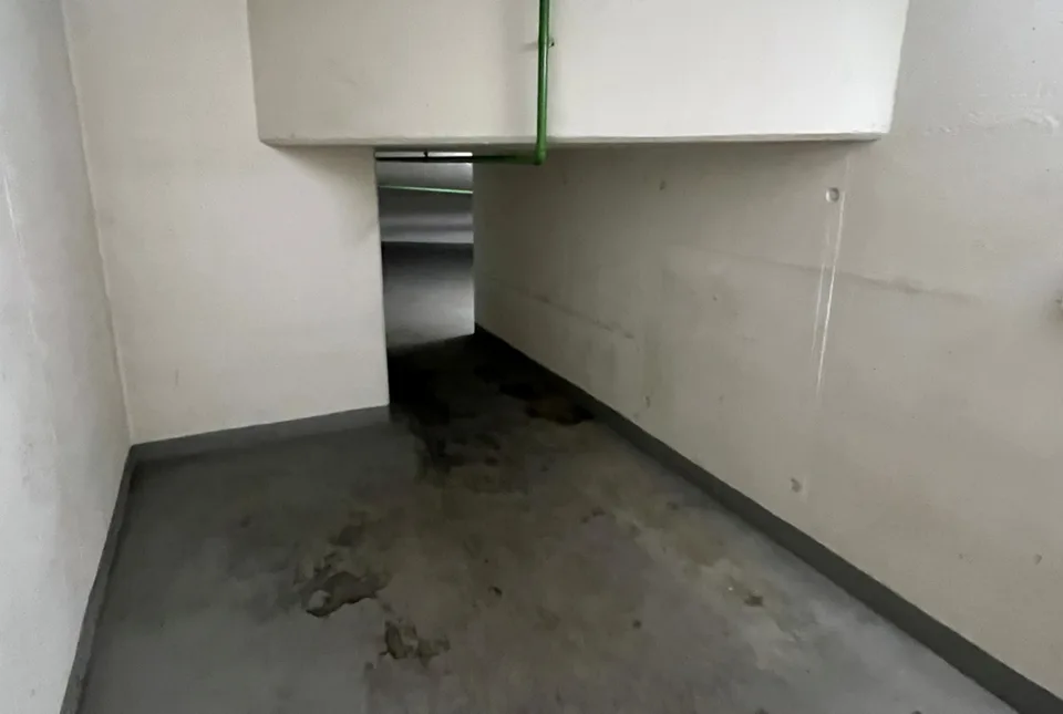 Local de stockage au Neumühlequai 6 à Zurich – photo 3 sur 5