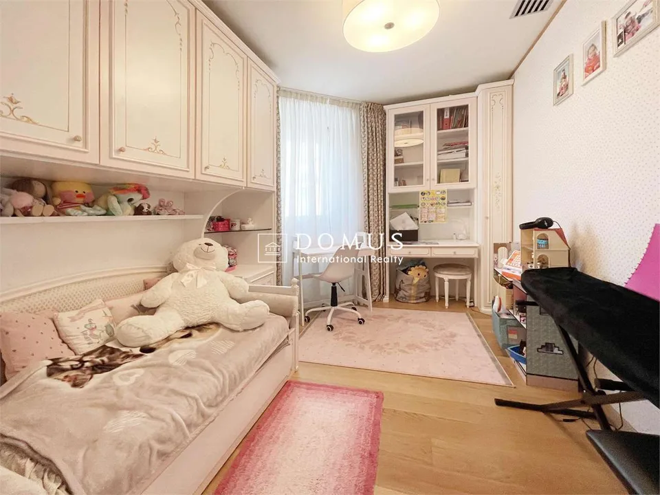 Prächtige Wohnung mit Seeblick im Stadtzentrum – Foto 7 von 13