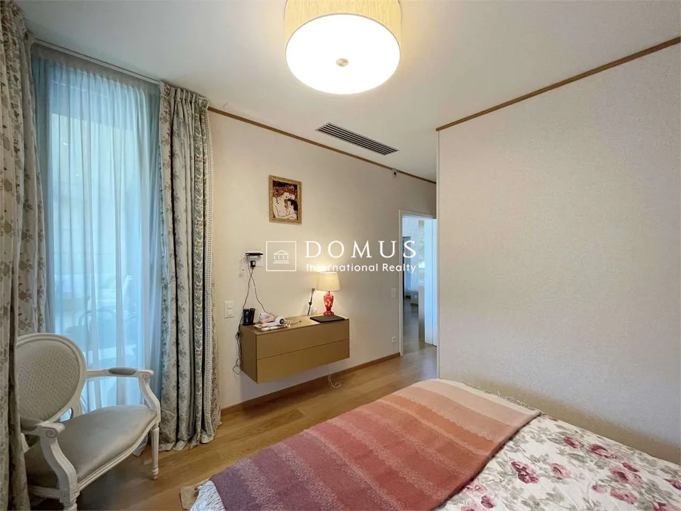 Prächtige Wohnung mit Seeblick im Stadtzentrum – Foto 12 von 13