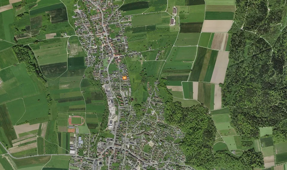 Casa unifamiliare affascinante in una posizione tranquilla a Brislach – foto 3 di 8