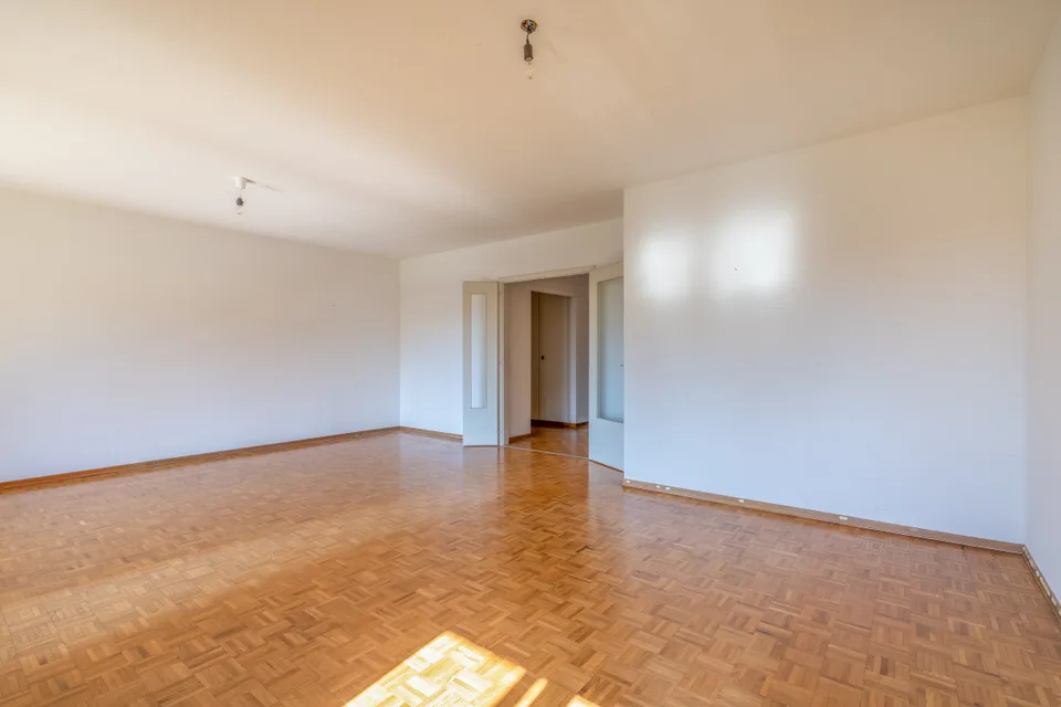 Superbes 4,5 Zimmer zu renovieren - Freiblick - U-Bahn - Absolute Ruhe – Foto 5 von 13