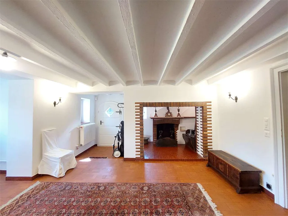 Prestigöse historische Villa mit privatem Park und Blick auf den Luganersee – Foto 5 von 8