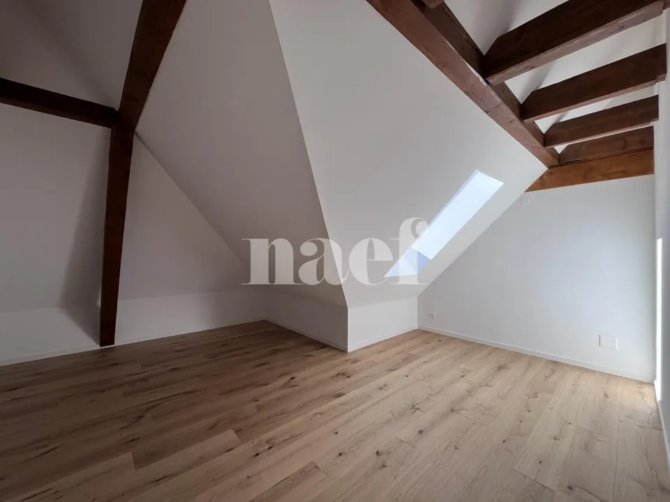Prächtiges Duplex von 4,5 Zimmern im 4. Stock West – Foto 7 von 11