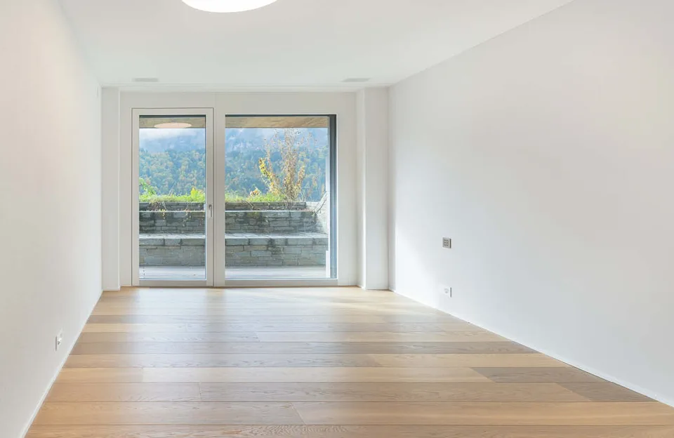Appartement de maisonnette luxueux de 3,5 pièces dans un emplacement idéal sur une colline – photo 8 sur 13