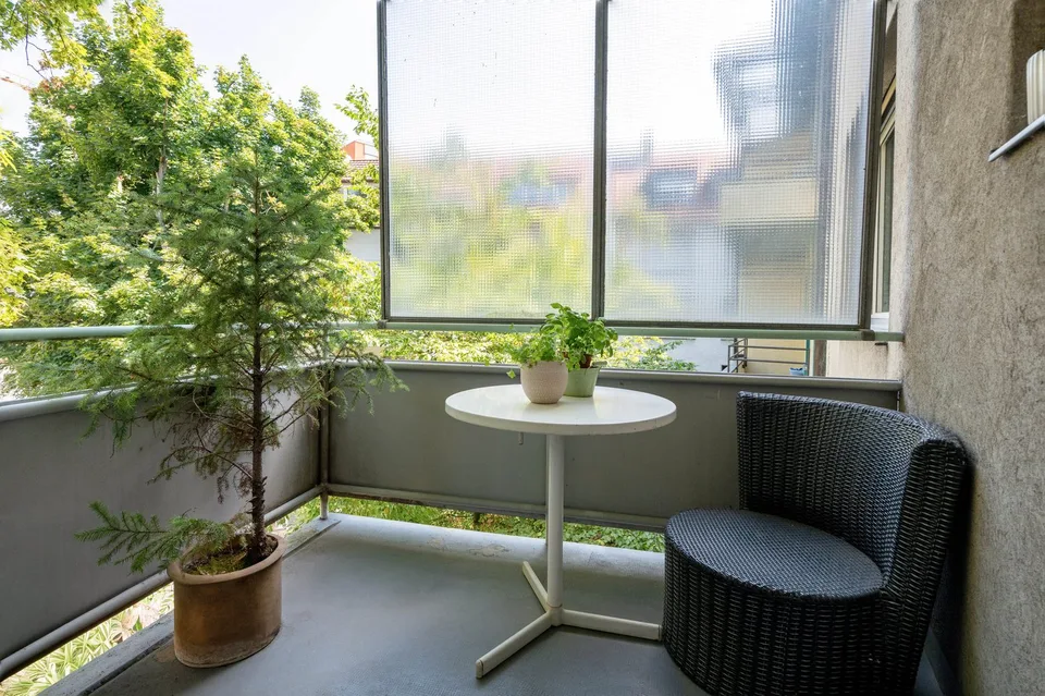 Tra le chiome degli alberi e il Reno – 4,5 locali su ca. 120 m² – foto 10 di 12
