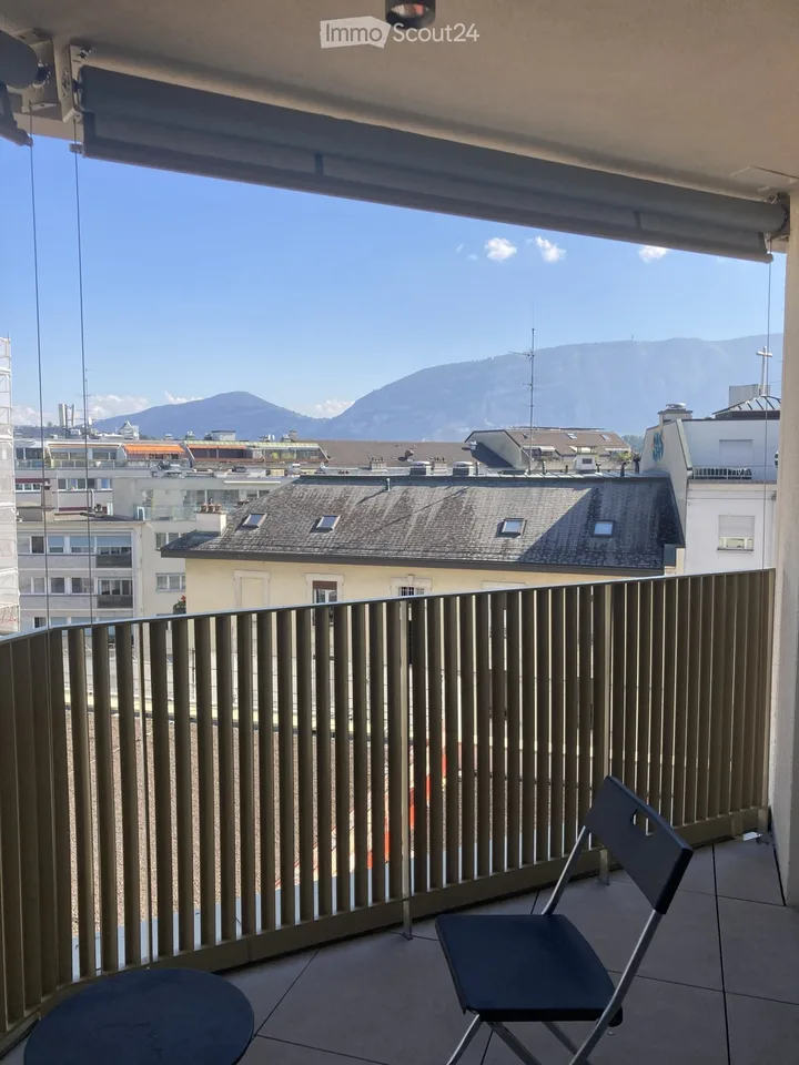 6 Zimmer 132 m2, 7. Etage, 4 Schlafzimmer, 2 Balkone, Blick auf Salève – Foto 2 von 13
