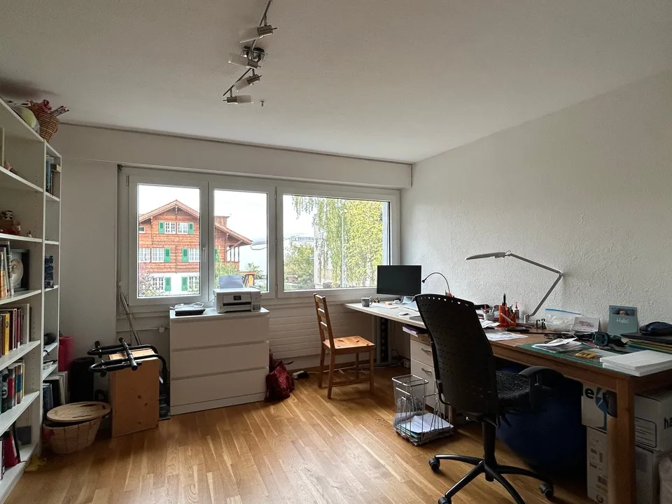 Your centrally located 3.5-room apartment – photo 3 of 8