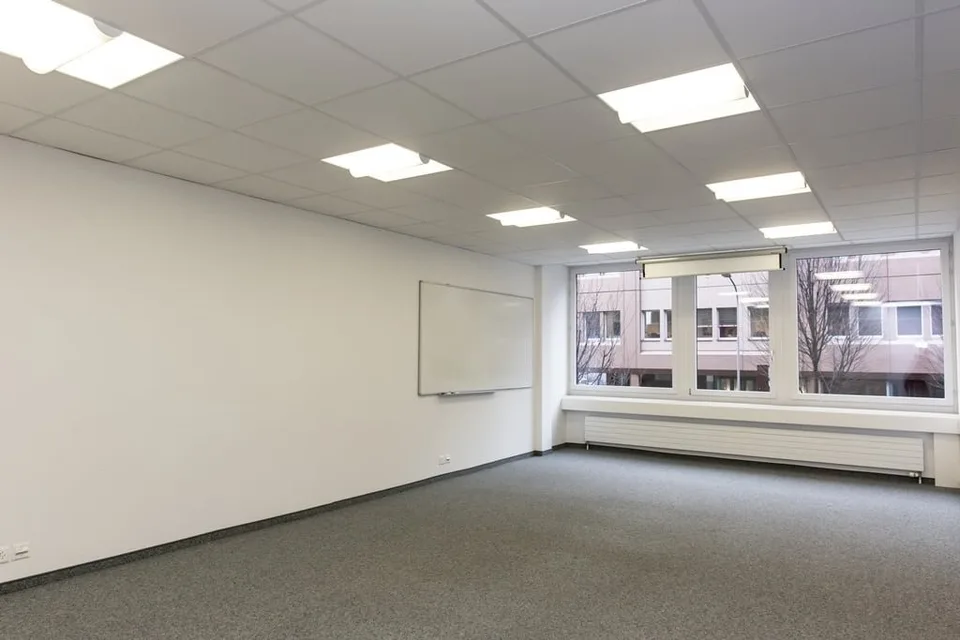 2 Büros im 1. OG zu vermieten – Foto 5 von 10