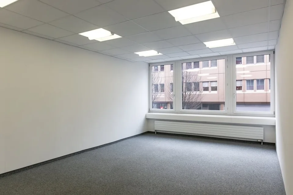 2 Büros im 1. OG zu vermieten – Foto 4 von 10