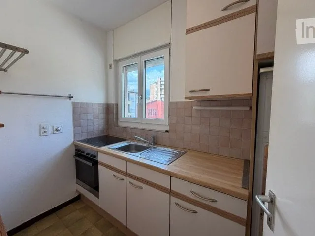 Lugano-Cassarate, 1.5 Zimmer mit Balkon zu vermieten – Foto 4 von 5