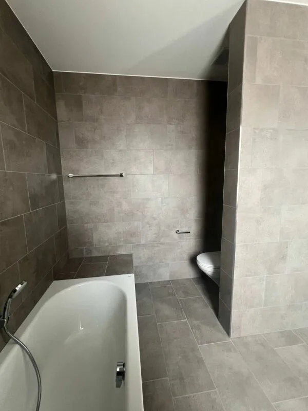 Appartamento in attico di 4,5 locali a Honau – foto 7 di 13