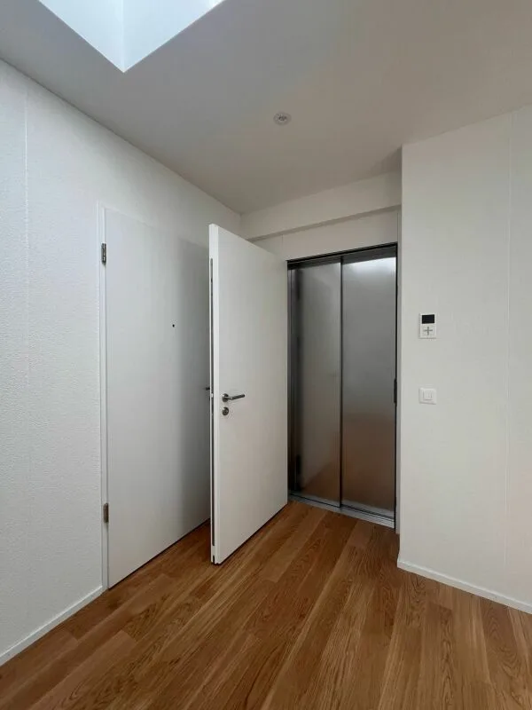 Appartamento in attico di 4,5 locali a Honau – foto 2 di 13