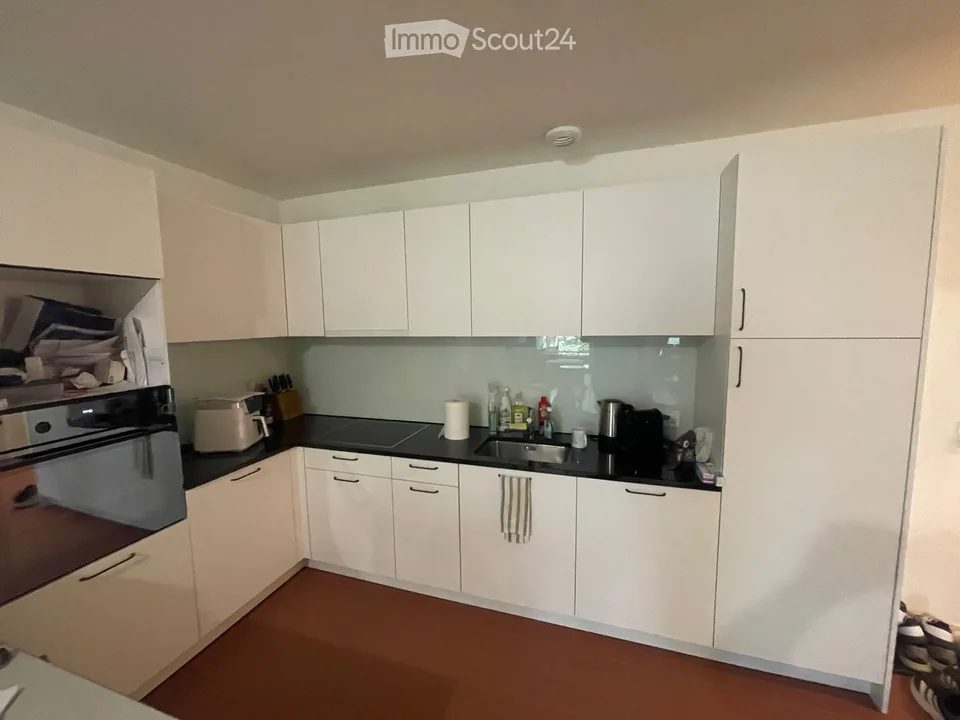 Zweieinhalb-Zimmer-Wohnung mit Garten – Foto 3 von 5