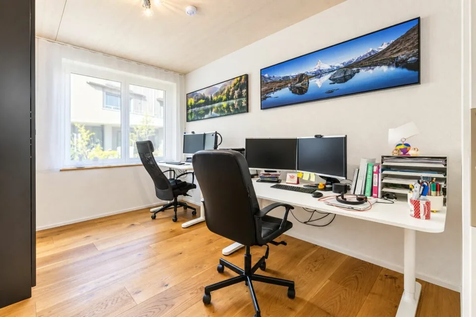 Appartement de jardin 4,5 pièces de haute qualité dans un quartier familial calme sans circulation – photo 10 sur 27