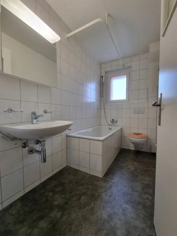 3 Zimmer-Wohnung am Friedrich Glauserweg 5, Lengnau – Foto 4 von 10