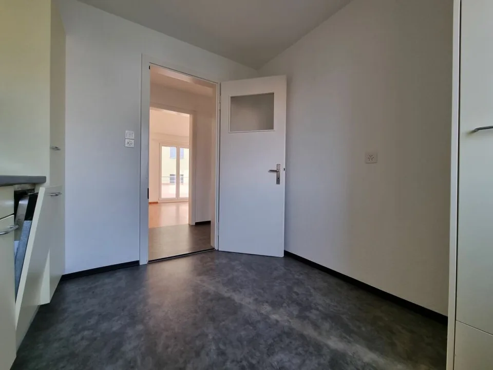 3 Zimmer-Wohnung am Friedrich Glauserweg 5, Lengnau – Foto 3 von 10