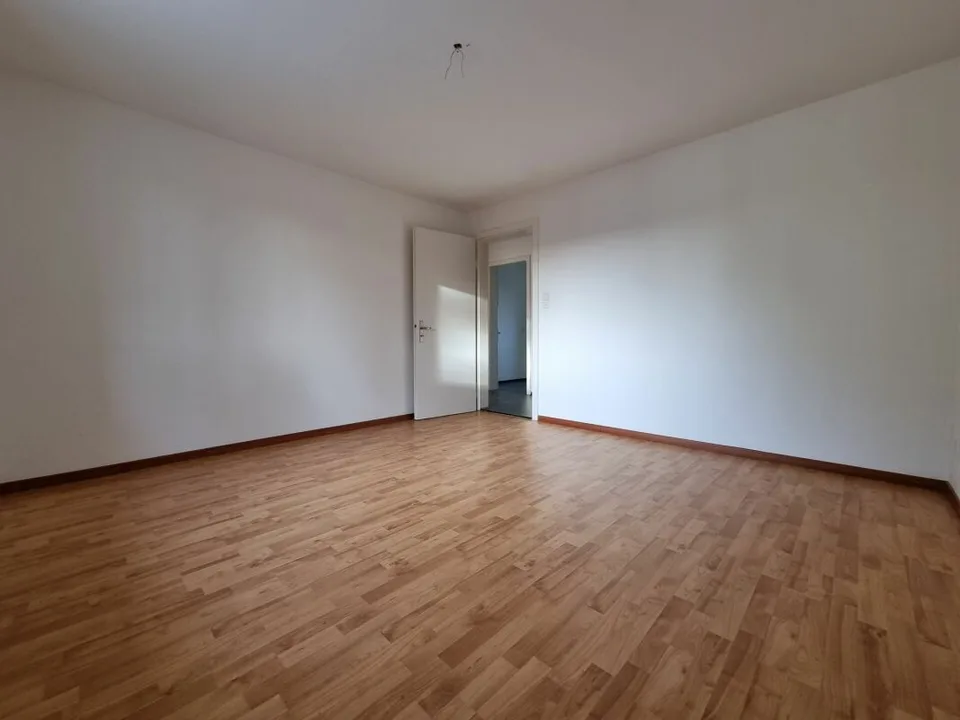 3 Zimmer-Wohnung am Friedrich Glauserweg 5, Lengnau – Foto 10 von 10