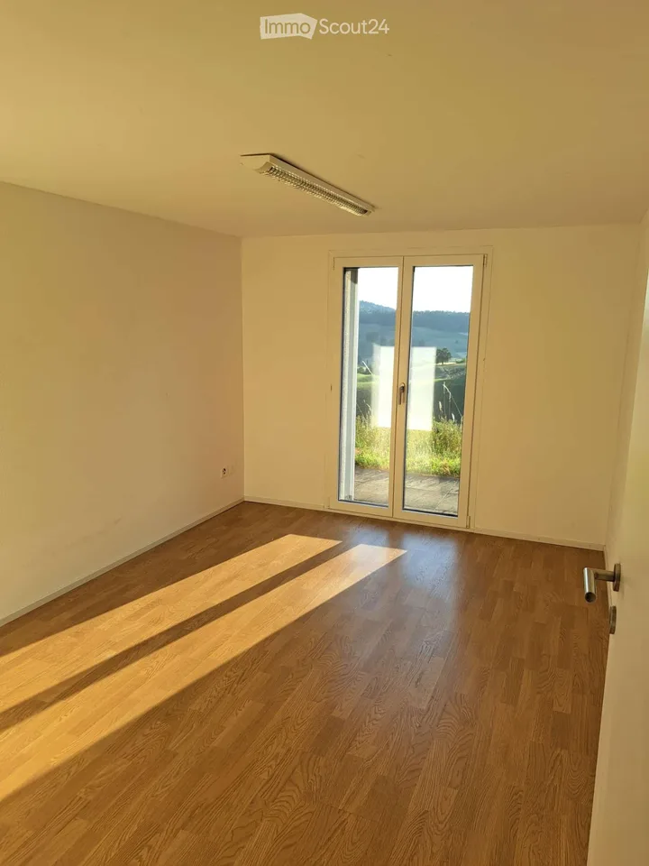3.5 Zi. Wohnung auf dem Land – Foto 2 von 5