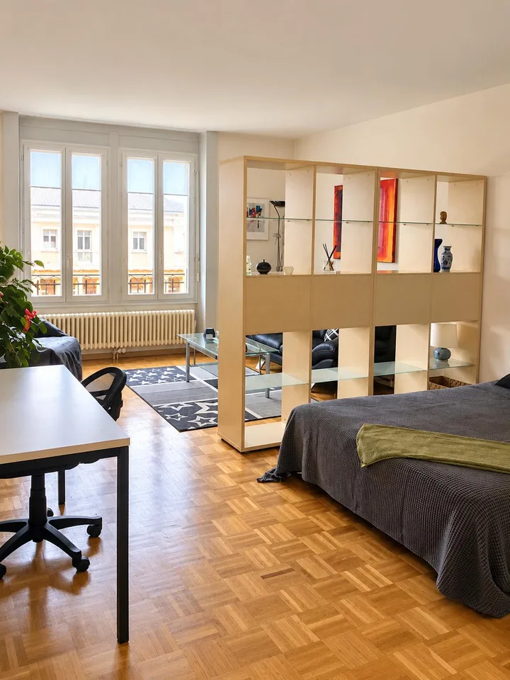Charmant appartement meublé de 2,5 pièces – Foto 2 von 4