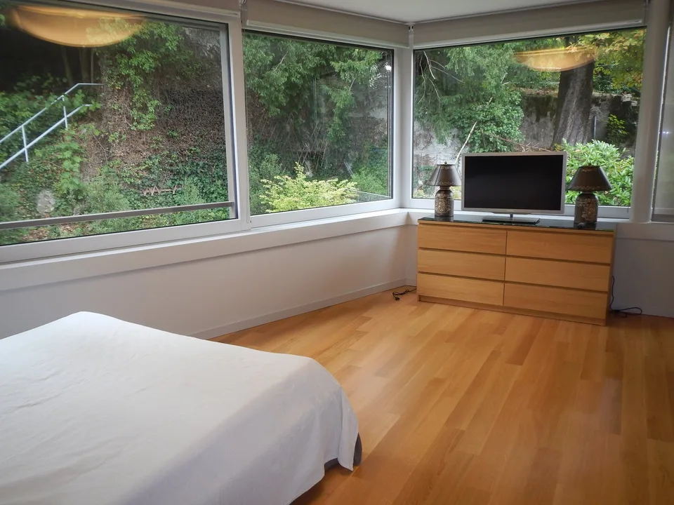 Geräumige möblierte 4,5-Zimmer-Wohnung von ca. 160 m2 in La Tour-de-Peilz – Foto 8 von 16