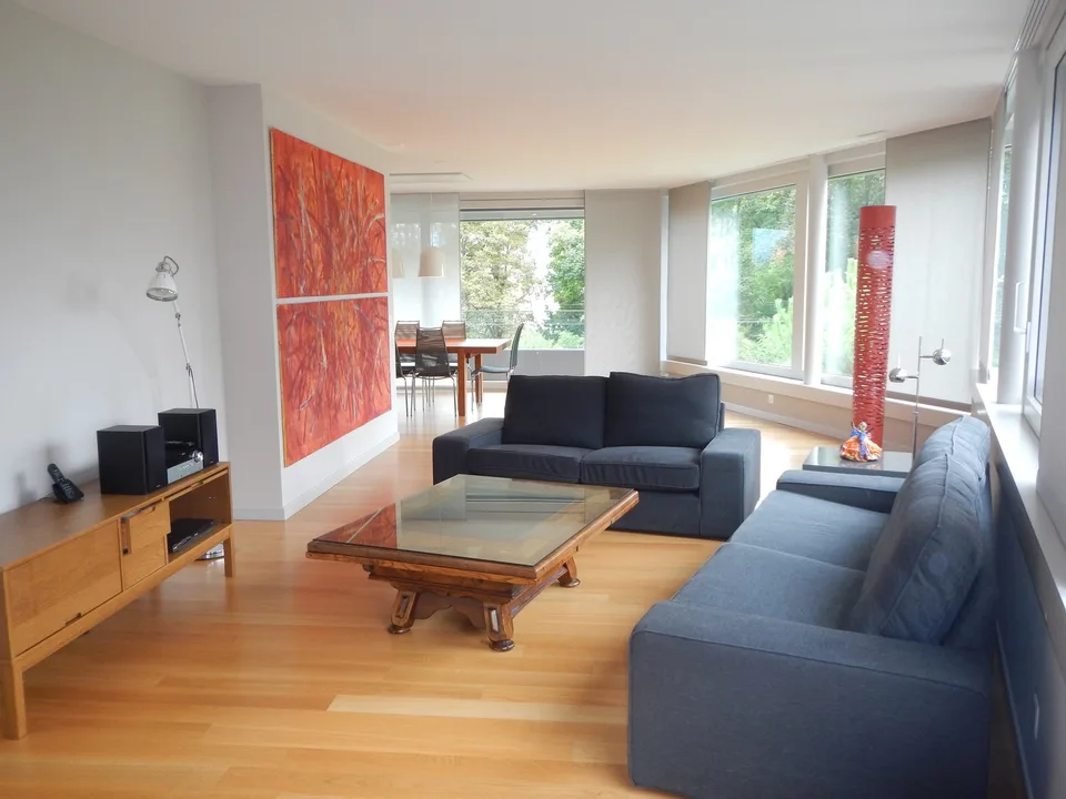 Geräumige möblierte 4,5-Zimmer-Wohnung von ca. 160 m2 in La Tour-de-Peilz – Foto 2 von 16