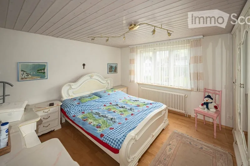 Casa unifamiliare indipendente, affascinante, in vendita in una posizione tranquilla a Goldach – foto 9 di 14