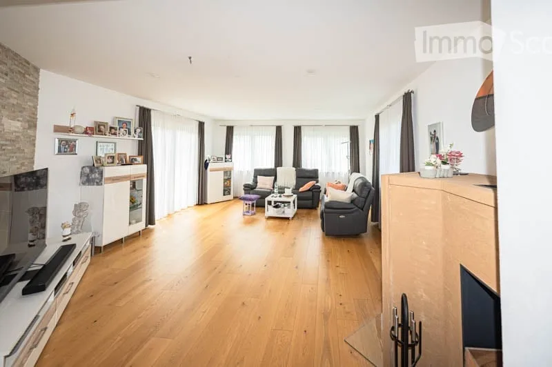 Casa unifamiliare indipendente, affascinante, in vendita in una posizione tranquilla a Goldach – foto 5 di 14