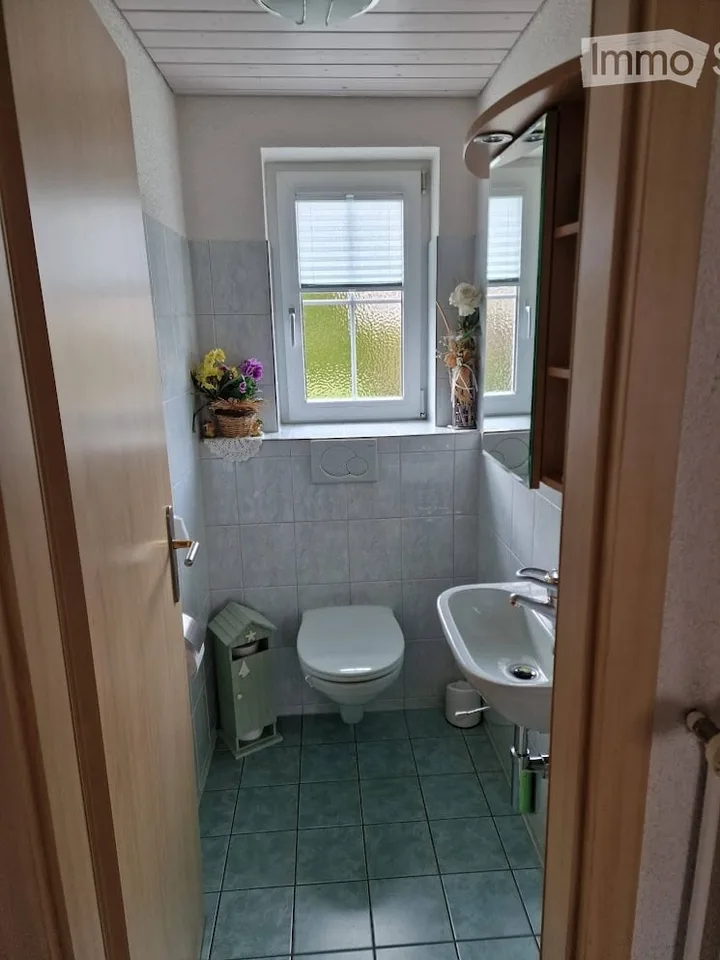 Casa unifamiliare indipendente, affascinante, in vendita in una posizione tranquilla a Goldach – foto 8 di 14