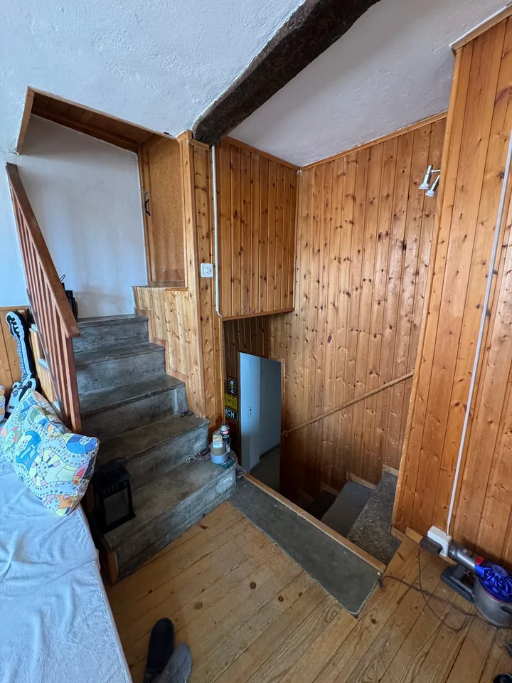 Haus mit 2 Wohnungen und 18 Räumen in Vernate – Foto 16 von 30