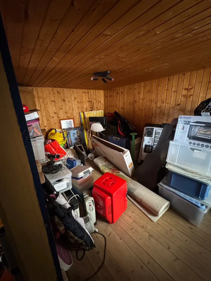 Haus mit 2 Wohnungen und 18 Räumen in Vernate – Foto 6 von 30