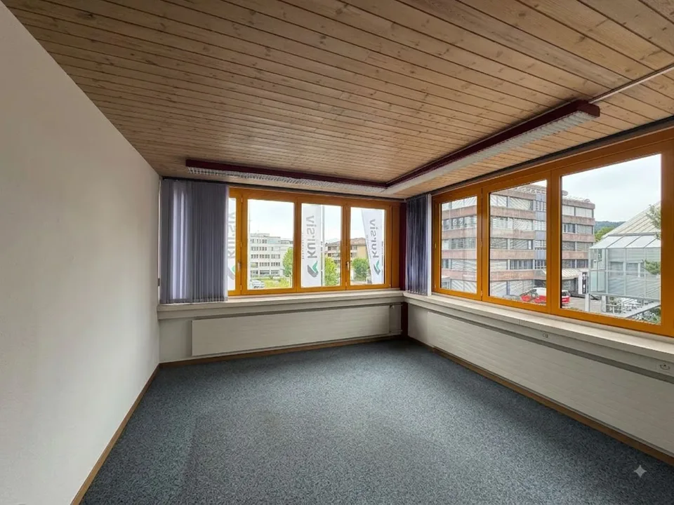 366m² - Ihre neue Praxis – hell, flexibel & top angebunden in Münsingen – Foto 3 von 10
