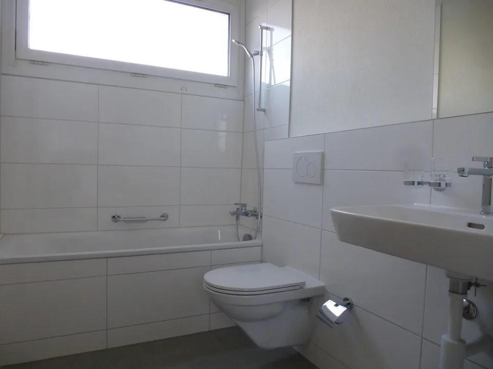 Bright spacious 3.5-room apartment with balcony – photo 10 of 10