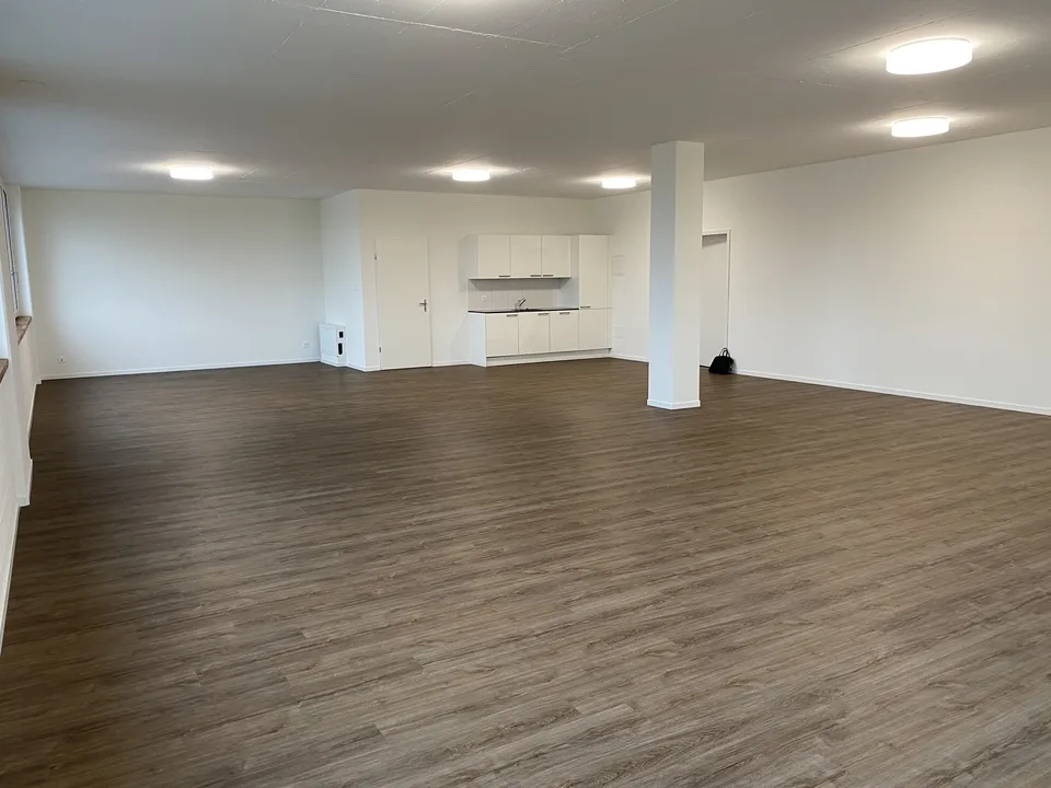 Ihr neuer Gewerbestandort in Regensdorf – Foto 2 von 4