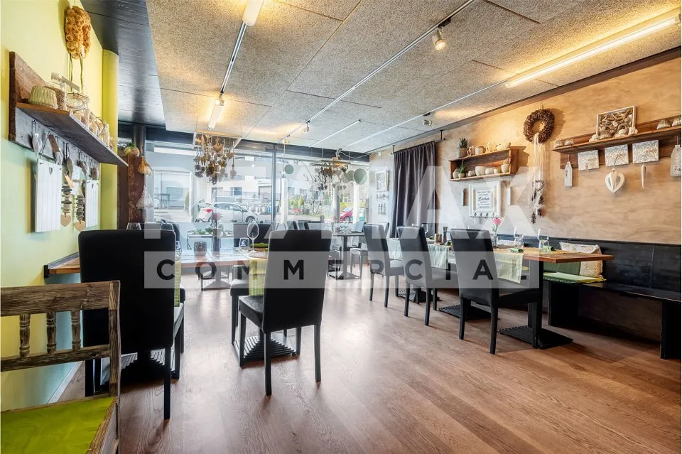 "Vielseitige Gewerbeimmobilie in Hellbühl: Moderne Gastronomie und flexible Nutzungsmöglichkeiten" – Foto 10 von 13