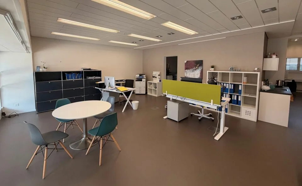 Office space in prime location, right in Lyss! – photo 3 of 6