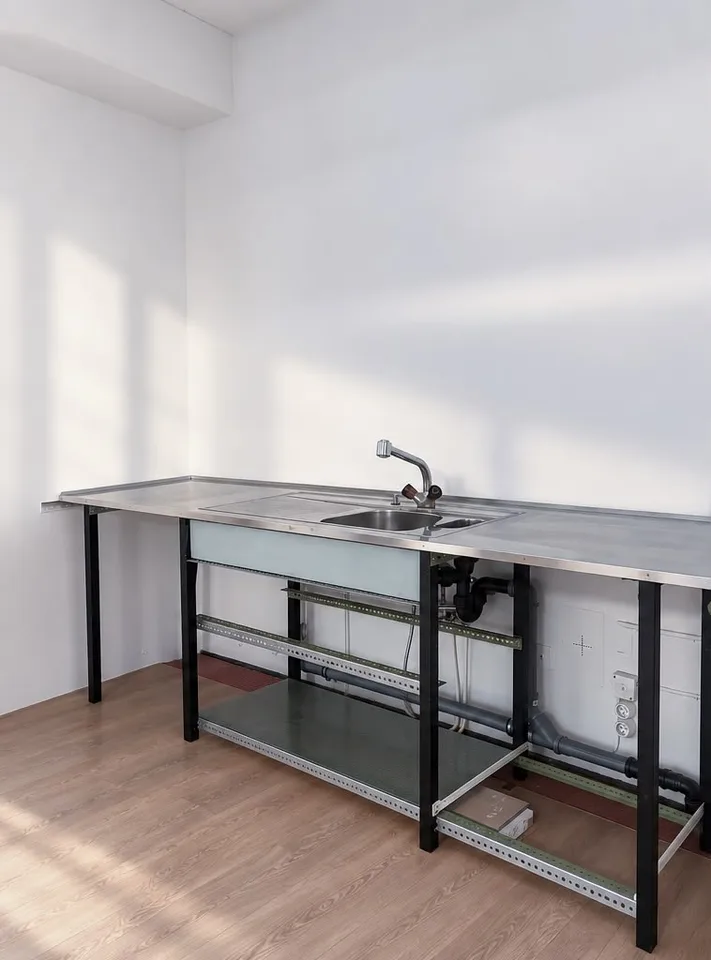 Atelier lumineux à louer – Rue de la Gurzelen 5, Bienne – Foto 5 von 5