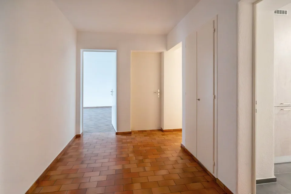 3,5 pièces, deux balcons et beaucoup d'espace – près du Rhin – photo 7 sur 9