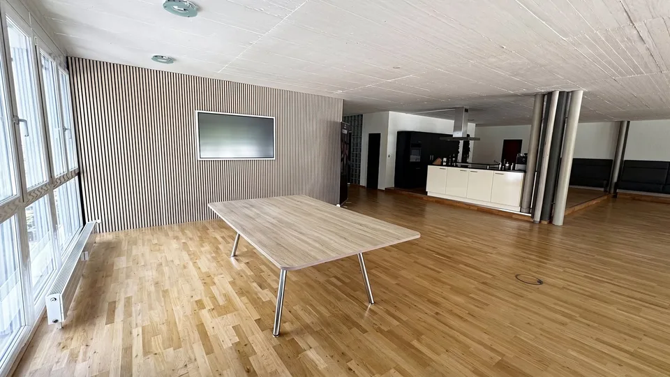 Modernes Büro 244 m² in Schindellegi – Nachmieter gesucht, sofort verfügbar – Foto 8 von 10