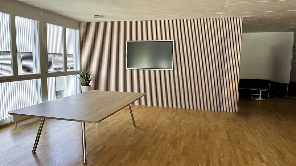 Modernes Büro 244 m² in Schindellegi – Nachmieter gesucht, sofort verfügbar – Foto 2 von 10