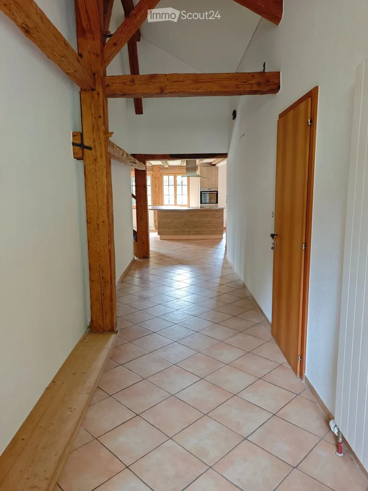 Wohnung 4,5 Zimmer mit Pferdestall und Pferdegrundstück – Foto 3 von 13