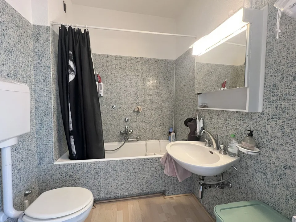 AFFITTASI ELEGANTE 1.5 LOCALI CON VISTA APERTA A LUGANO – foto 6 di 6