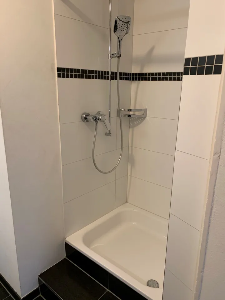 5-room apartment in the village center – photo 16 of 18