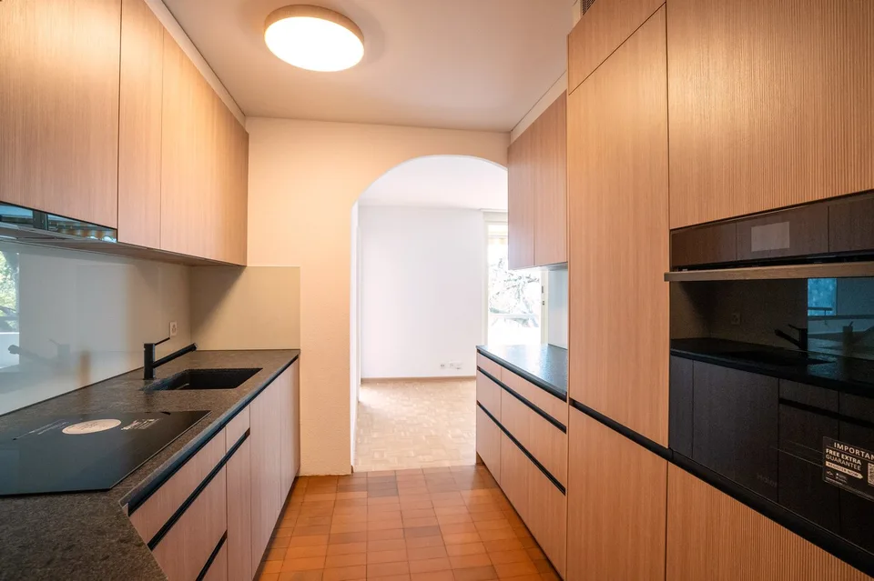 Espace pour la famille – 5,5 pièces avec balcon et jardin d'hiver sur 146m2 – photo 3 sur 10