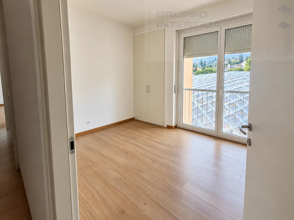 4,5 Zimmer mit Balkon in zentraler Lage – Foto 5 von 8